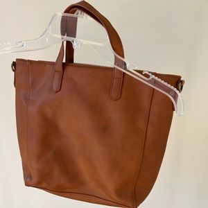 Universal Thread Handbag